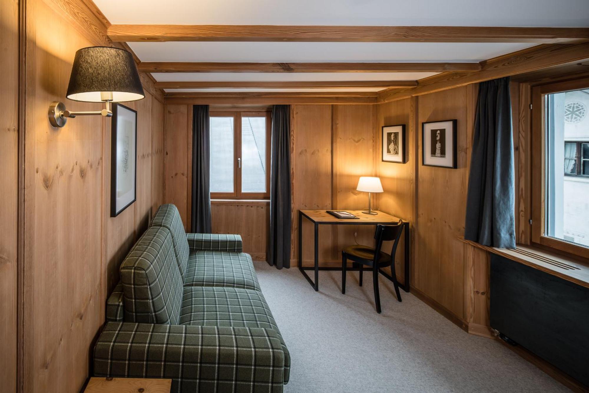 Pensiun Aldier Sent GR Zimmer foto